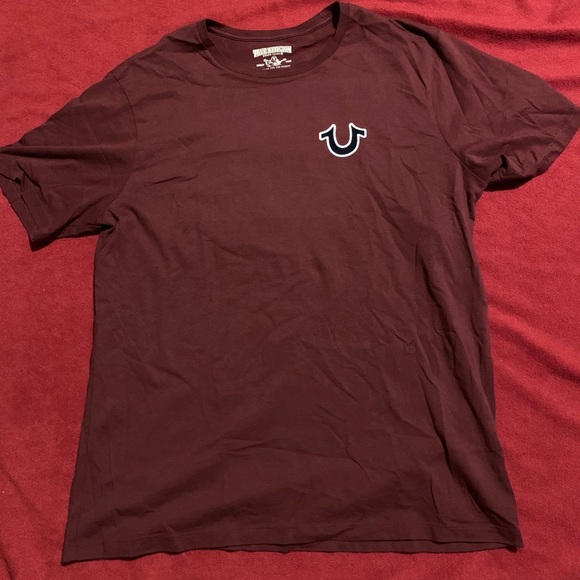maroon true religion shirt